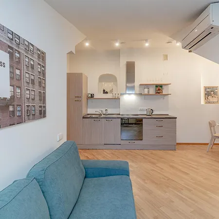 Angel House Vilnius, 18 *
